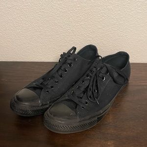 Black Converse All Star Low Top